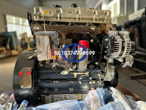 珀金斯（Perkins）1104D-E44TA發(fā)動(dòng)機(jī)總成NR83316R/96.5KW/2200rpm